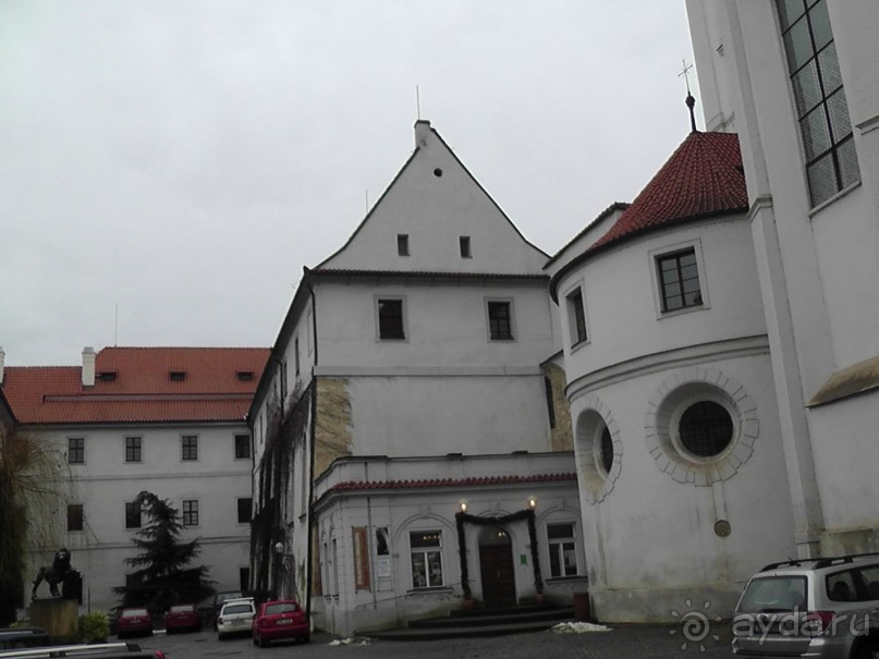 Прага - черный лебедь над Влтавой