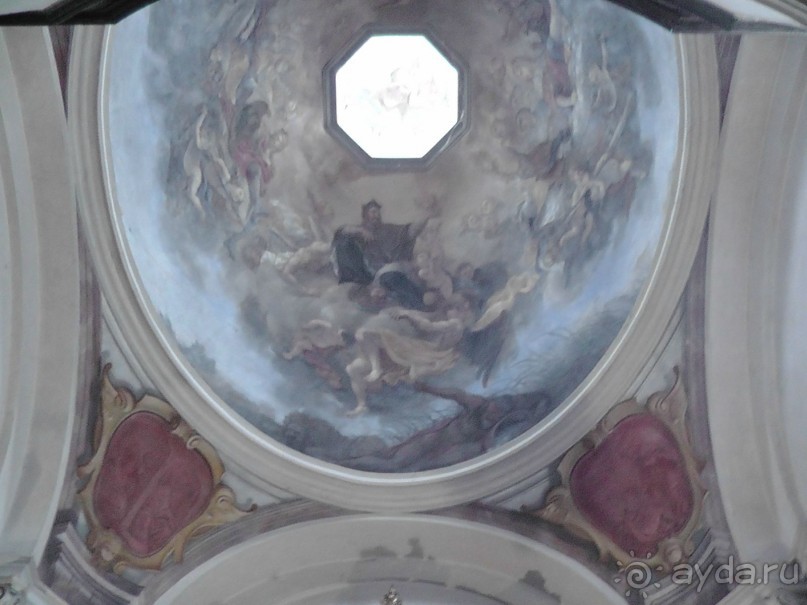 Прага - черный лебедь над Влтавой