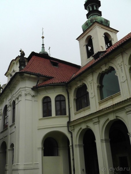 Прага - черный лебедь над Влтавой