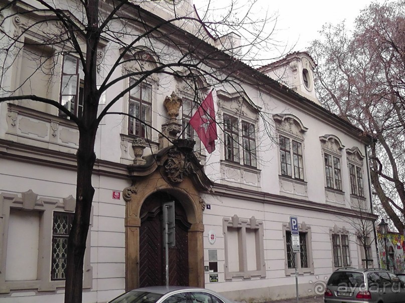 Прага - черный лебедь над Влтавой