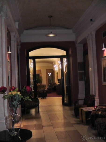 Прага - черный лебедь над Влтавой