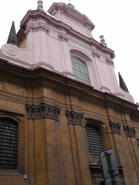 Прага - черный лебедь над Влтавой