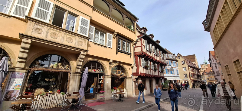 Альбом истории "Кольмар, Франция. Очарование городка Эльзаса, часть I - вне "Маленькой Венеции"."