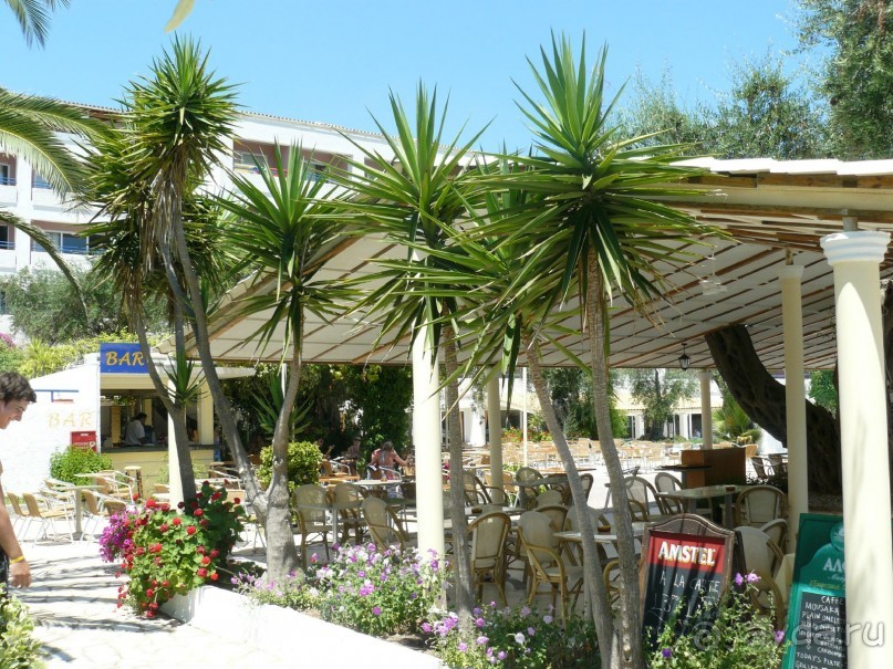 Корфу - остров плывущий во Вселенной! Часть I, пляжный отдых.