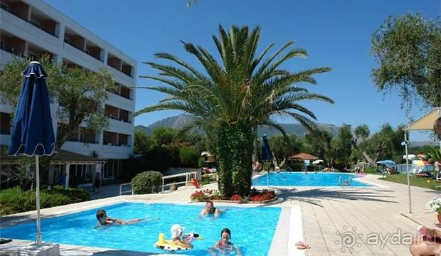 Корфу - остров плывущий во Вселенной! Часть I, пляжный отдых.