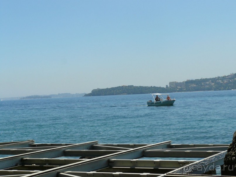 Корфу - остров плывущий во Вселенной! Часть I, пляжный отдых.