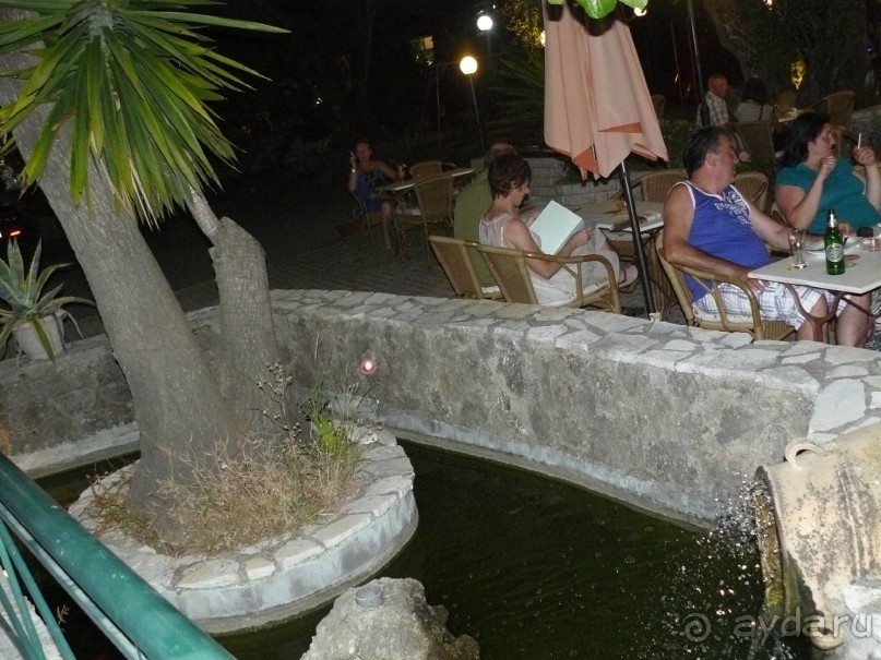 Корфу - остров плывущий во Вселенной! Часть I, пляжный отдых.