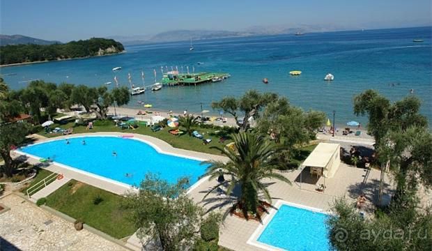 Корфу - остров плывущий во Вселенной! Часть I, пляжный отдых.