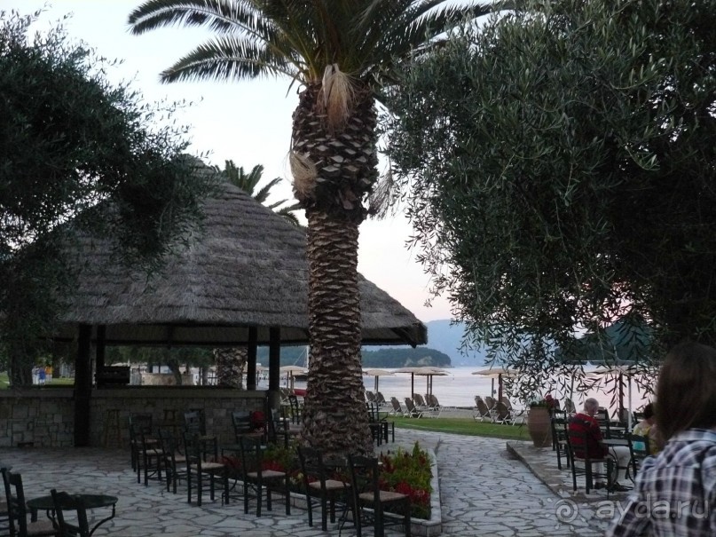 Корфу - остров плывущий во Вселенной! Часть I, пляжный отдых.