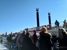 Берлин, Германия. Туристический кусочек Берлинской стены.