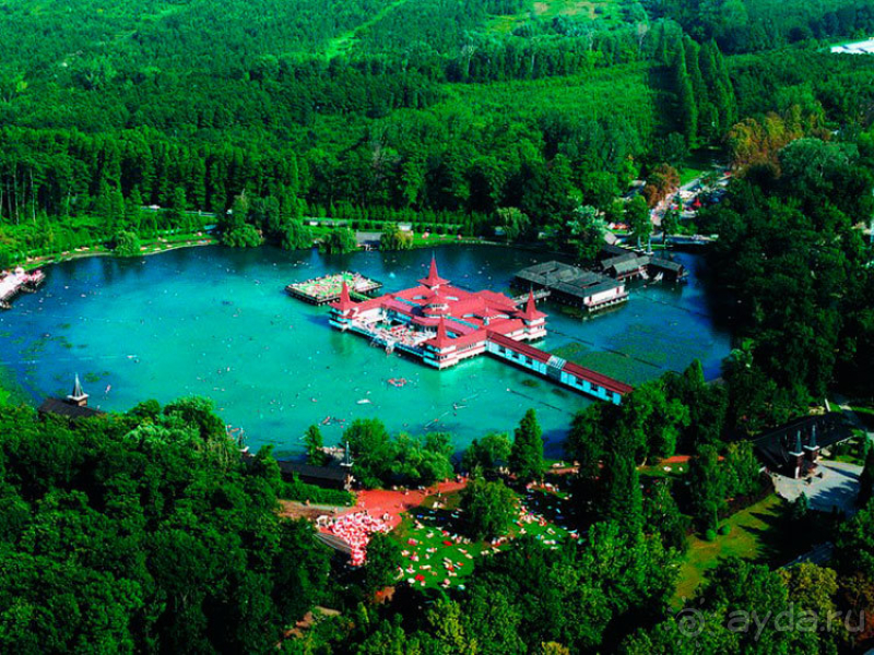 Хевиз. Это Венгрия!  Восьмое чудо света и термальный курорт №1 в Венгрии.