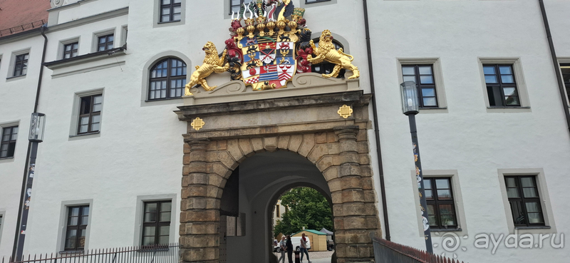 Альбом истории "Торгау, Германия. Небольшие городки около Лейпцига: замок Schloss Hartenfels."