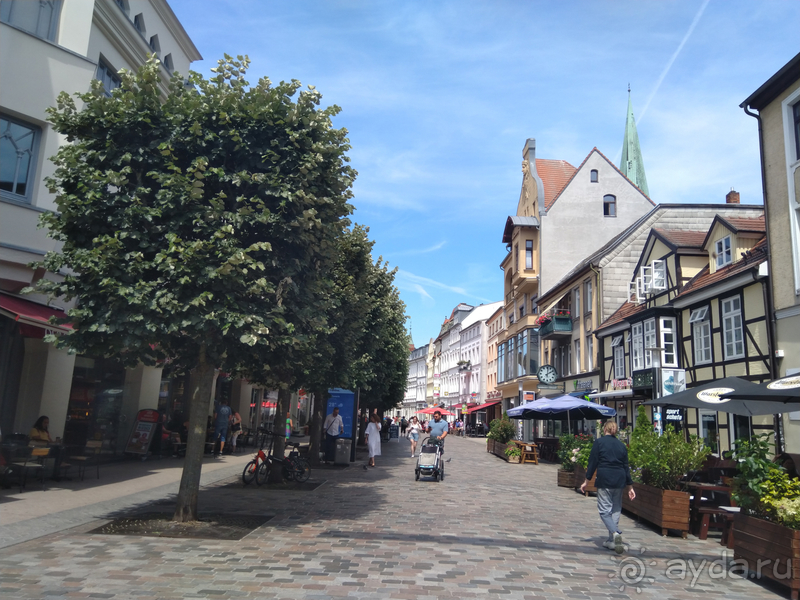 Мекленбург-Передняя Померания, Германия. Шверин - самая маленькая столица Земли и чудесный город.