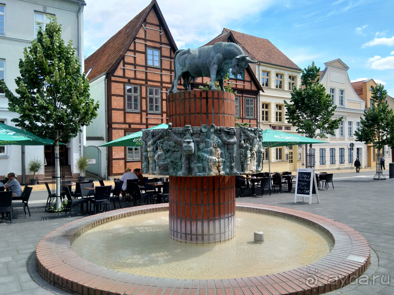 Мекленбург-Передняя Померания, Германия. Шверин - самая маленькая столица Земли и чудесный город.