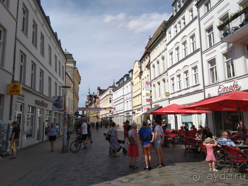 Мекленбург-Передняя Померания, Германия. Шверин - самая маленькая столица Земли и чудесный город.