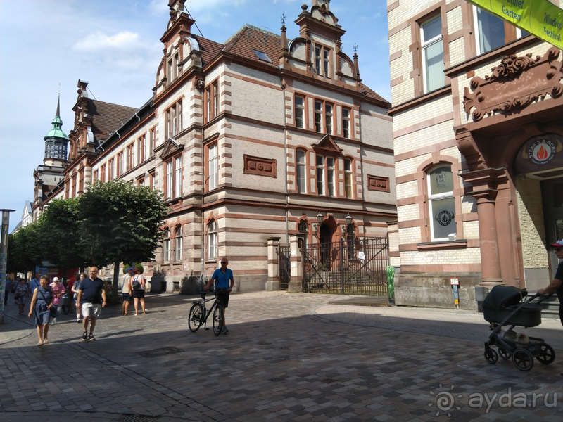 Мекленбург-Передняя Померания, Германия. Шверин - самая маленькая столица Земли и чудесный город.