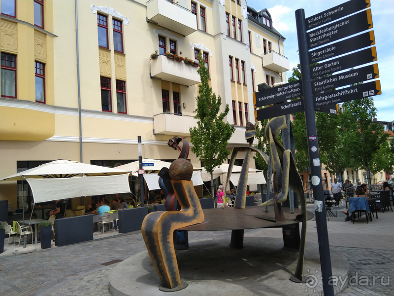 Мекленбург-Передняя Померания, Германия. Шверин - самая маленькая столица Земли и чудесный город.