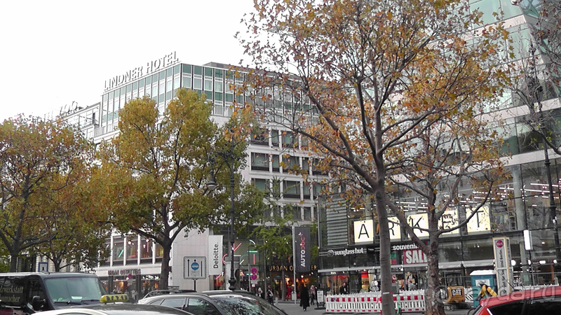 Берлин, Германия. Торговая улица Курфюрстендамм.