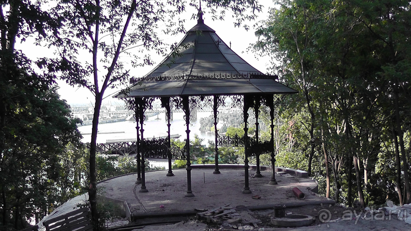 Альбом отзыва "г.Киев, Владимирская горка - место "силы" и истории государства."