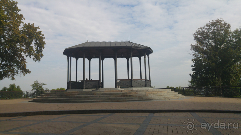 Альбом отзыва "г.Киев, Владимирская горка - место "силы" и истории государства."