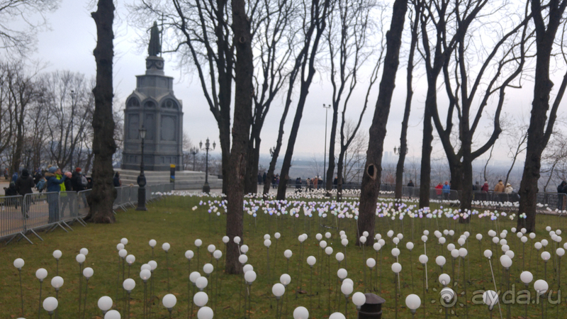 Альбом отзыва "г.Киев, Владимирская горка - место "силы" и истории государства."