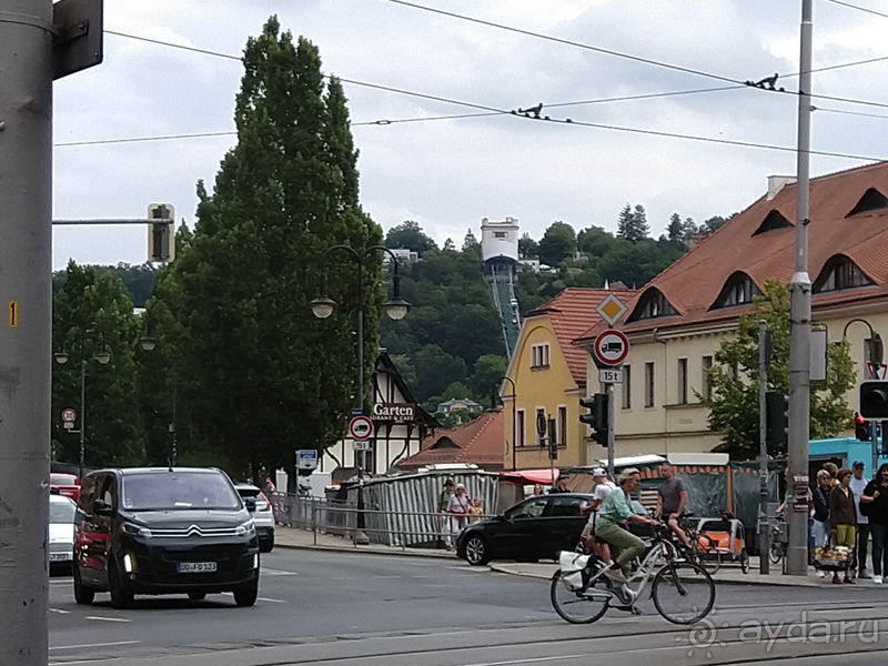 Дрезден, Германия. Окраина города и селение Пильниц.