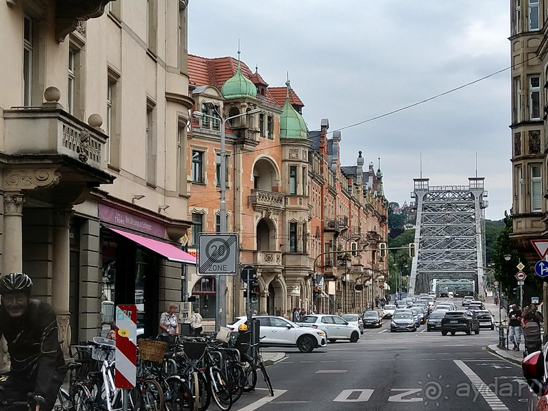 Дрезден, Германия. Окраина города и селение Пильниц.