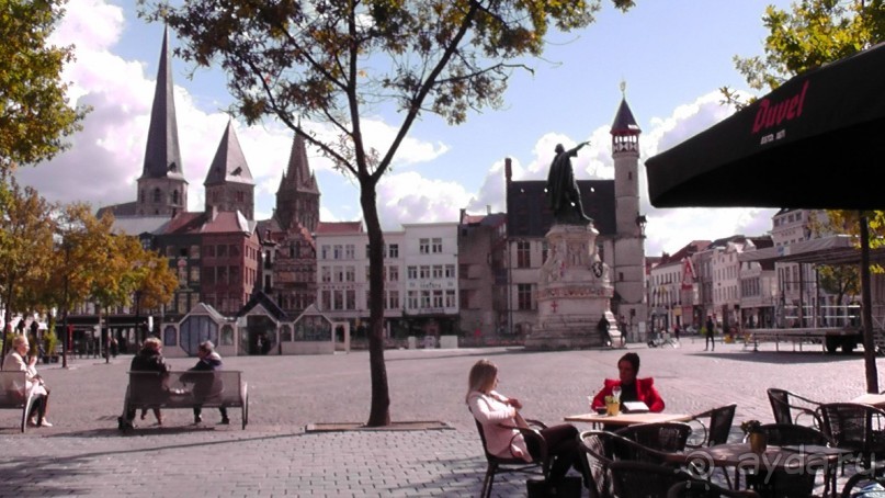 Гент, Бельгия. «Гулять, так гулять!». Город Синей птицы - центр.