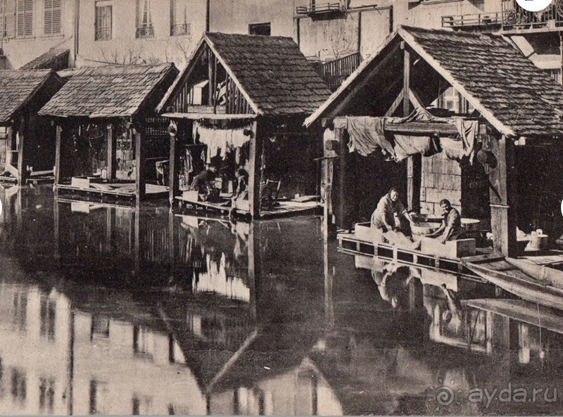 Альбом отзыва "Страсбург, Франция. Набережные и прибрежные храмы центра города."