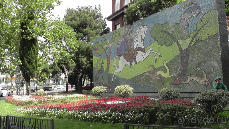 Грузия, Тбилиси. Попала в Грузию в карантин и я попала…Малоизвестные скверы, храм Тбилиси.