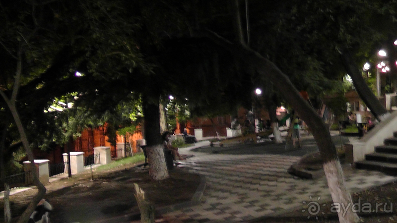 Грузия, Тбилиси. Попала в Грузию в карантин и я попала…Малоизвестные скверы, храм Тбилиси.