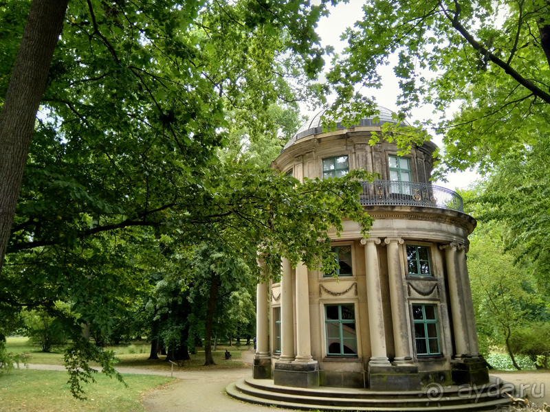 Дрезден, Германия. Парк замка Пильниц.