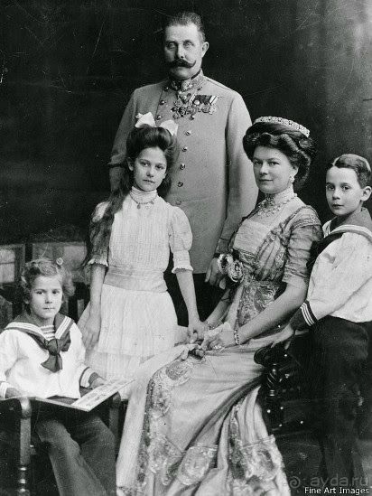 Вена. Дворец Бельведер – замок благородного рыцаря и Золушки благородного эрцгерцога.