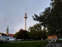 Германия, Берлин. Осколок «Старого города».