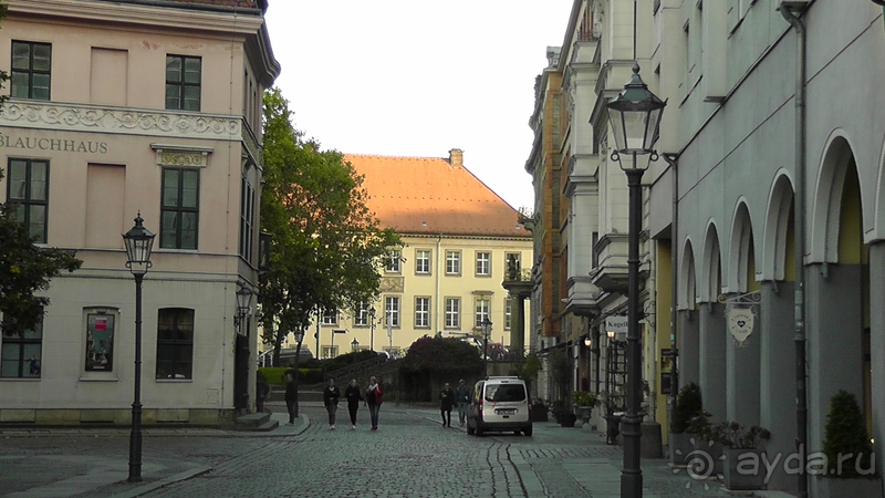 Германия, Берлин. Осколок «Старого города».