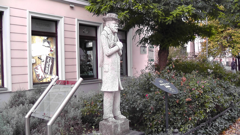 Германия, Берлин. Осколок «Старого города».