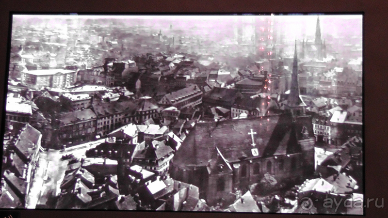 Германия, Берлин. Осколок «Старого города».