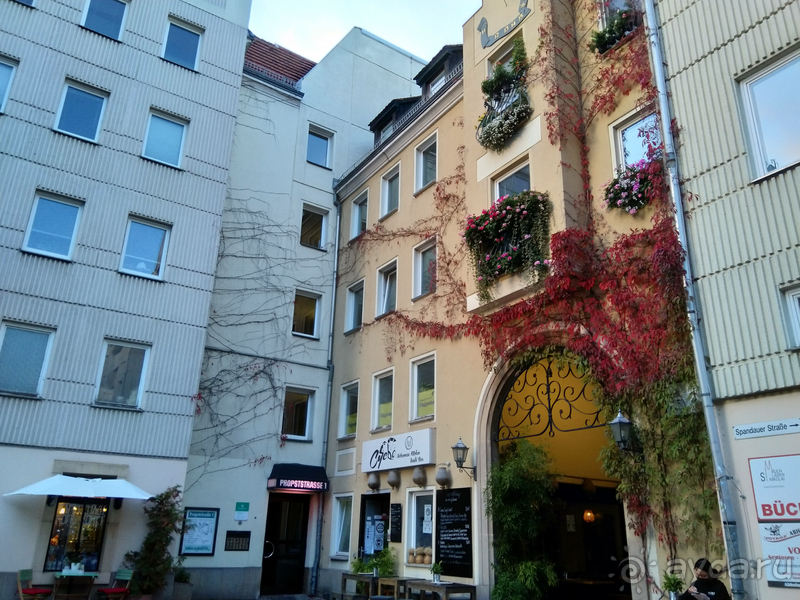 Германия, Берлин. Осколок «Старого города».