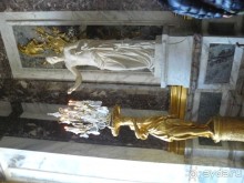 Альбом отзыва "Париж, Версаль. Дворец-ларец и парк-кладенец. "