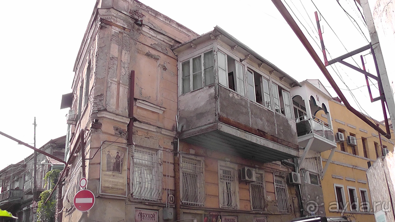 Грузия, Тбилиси. Попала в Грузию в карантин и я попала…Старые дворики Тбилиси.