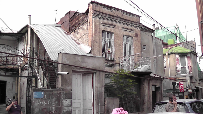 Грузия, Тбилиси. Попала в Грузию в карантин и я попала…Старые дворики Тбилиси.