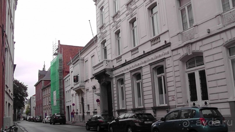 Брюгге, Бельгия. «Гулять, так гулять!». Брюгге - дождь