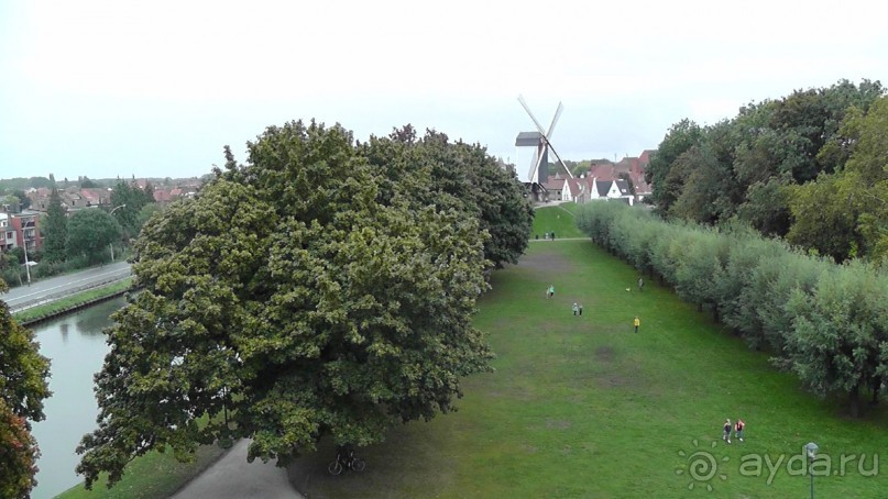 Брюгге, Бельгия. «Гулять, так гулять!». Брюгге - дождь