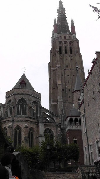 Брюгге, Бельгия. «Гулять, так гулять!». Брюгге - дождь