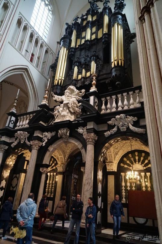 Брюгге, Бельгия. «Гулять, так гулять!». Брюгге - дождь