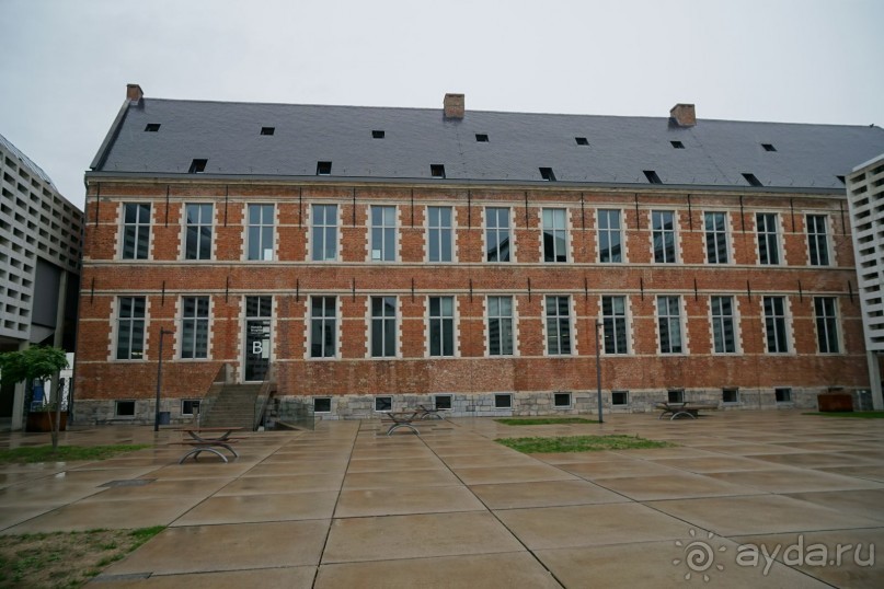 Брюгге, Бельгия. «Гулять, так гулять!». Брюгге - дождь