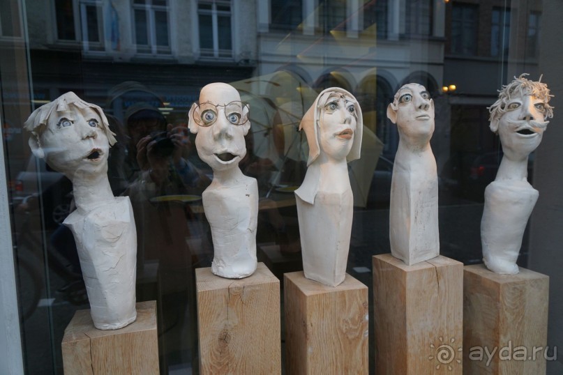 Брюгге, Бельгия. «Гулять, так гулять!». Брюгге - дождь