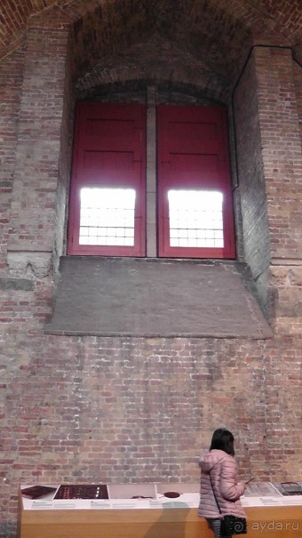 Брюгге, Бельгия. «Гулять, так гулять!». Брюгге - дождь