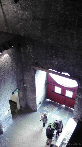 Брюгге, Бельгия. «Гулять, так гулять!». Брюгге - дождь