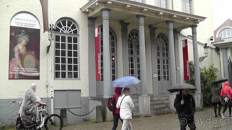 Брюгге, Бельгия. «Гулять, так гулять!». Брюгге - дождь